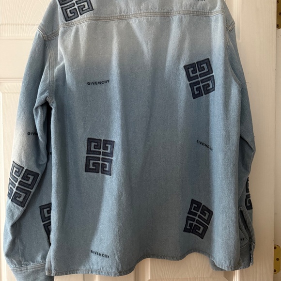 Givenchy men’s shirt - Picture 4 of 7